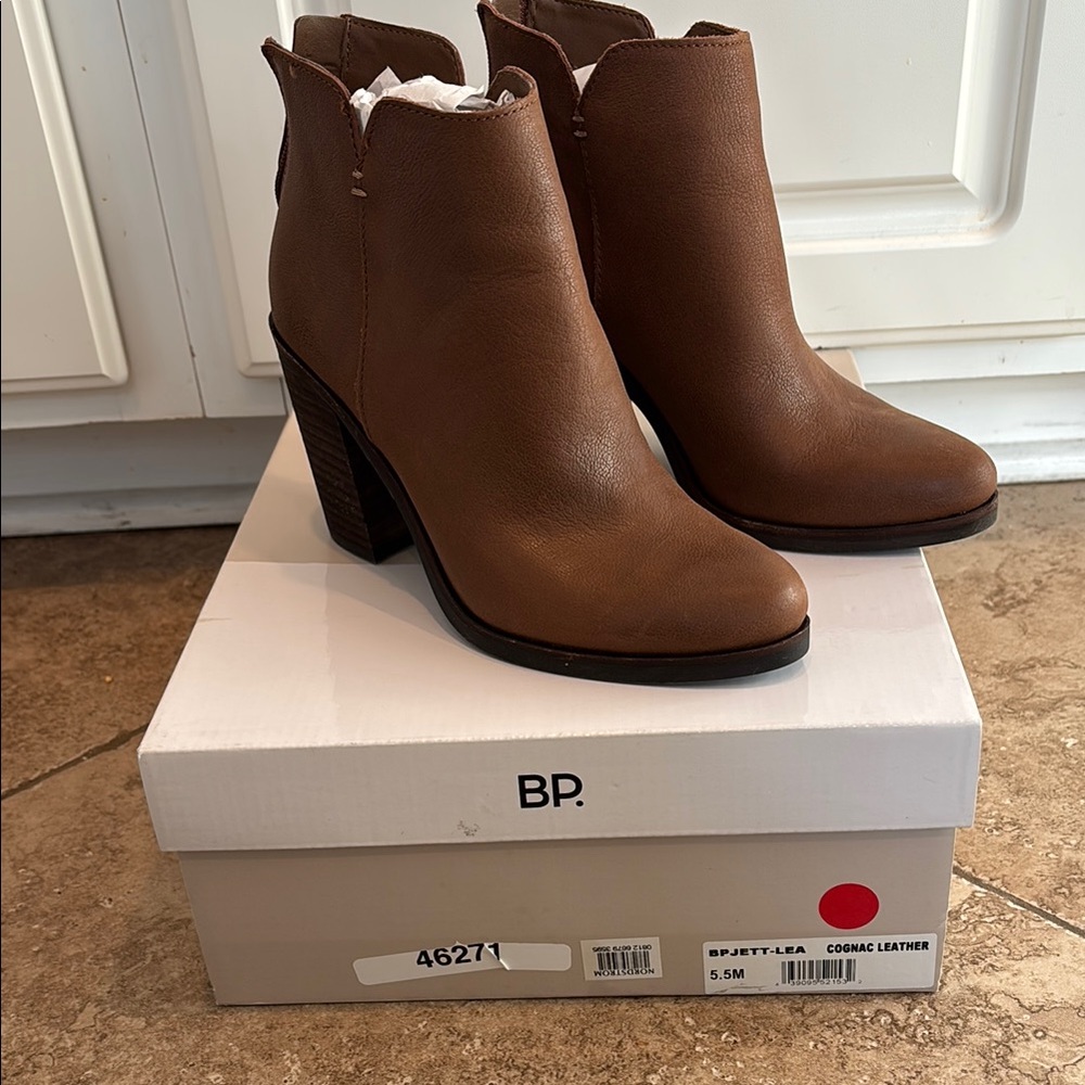 BP Jett Brown Ankle Boots with High heel